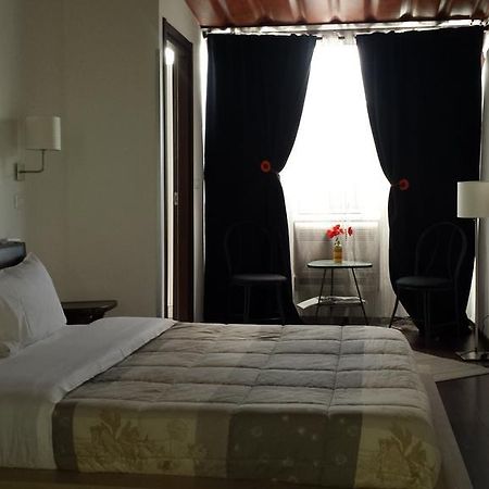 Bed & Breakfast Il Casaletto Tivoli Terme Exteriör bild