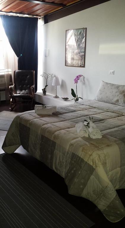 Bed & Breakfast Il Casaletto Tivoli Terme Exteriör bild