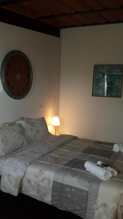 Bed & Breakfast Il Casaletto Tivoli Terme Exteriör bild